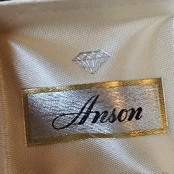 Vintage green velvet Anson Jewelry Ring Box, Empty - Picture 3 of 12